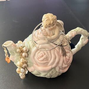 1980s Avon Ceramic Teapot - Jewelry Jar